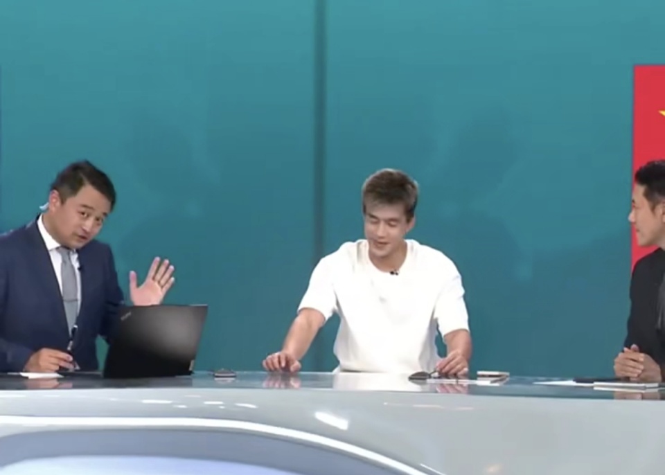 击对手, 解说了这场